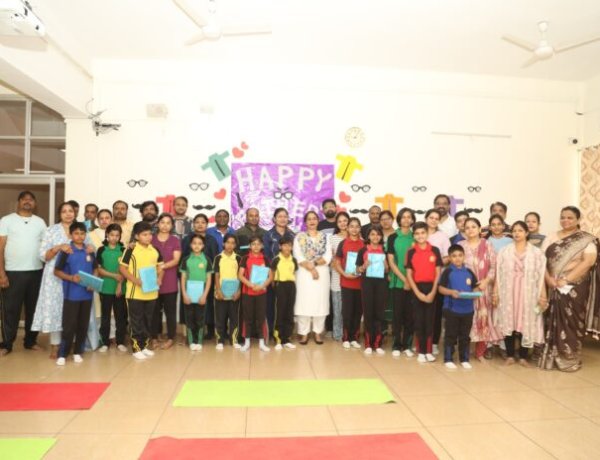 सरला बिरला पब्लिक स्कूल में ‘फादर्स डे’