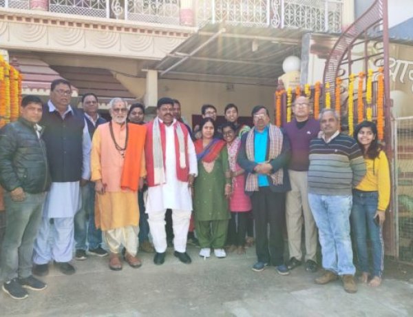 आयोजन समिति व शिष्यों ने मेहता जी को दी विदाई