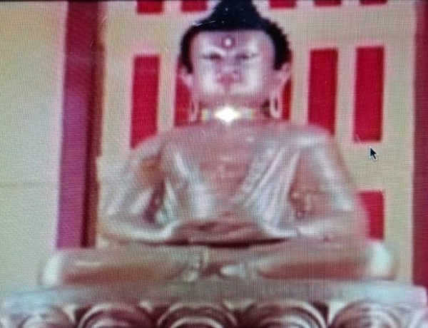 बोधगया में कांस्य से बनी 15 फिट लंबी भगवान बुद्ध की विशाल प्रतिमा स्थापित