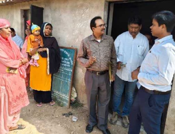 चीनी एवं नमक का ससमय उठाव एवं वितरण नहीं करने पर सख्त कार्रवाई : जिला आपूर्ति पदाधिकारी