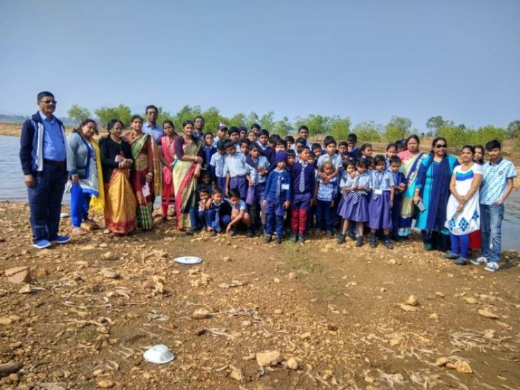 मां अमिया देवी मेमोरियल पब्लिक स्कूल के छात्रों का वनभोज सह शैक्षणिक भ्रमण कार्यक्रम आयोजित