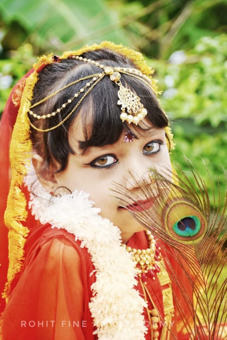 छू लो आसमान… कम उम्र में ही अदाकारी का जलवा बिखेर रही ईसल आमना