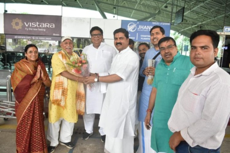 कथावाचक राजन जी महाराज पहुंचे रांची