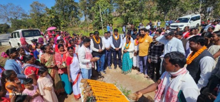 खिजरी विधानसभा क्षेत्र में राजेश कच्छप ने जनता से किए वादों को किया पूरा