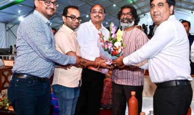 झारखण्ड चैम्बर ने मुख्यमंत्री से मिलकर भवन मकान नियमितीकरण योजना को जल्द प्रभावी करने की माँग की