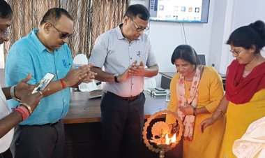 स्वरोजगार का सशक्त माध्यम है रंगीन मछली पालन : डॉ.एचएन द्विवेदी 