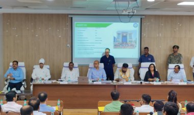 निगम स्तर के सभी पेंडिंग योजनाओं को ससमय पूरा करें : हफ़ीज़ुल हसन