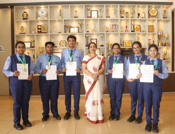 सरला बिरला पब्लिक स्कूल, रांची ने राष्ट्रीय प्रतियोगिता में जीते सिल्वर मेडल