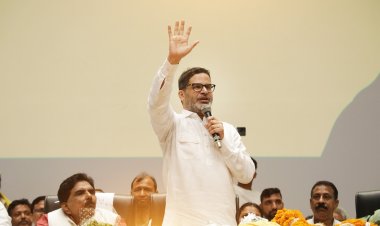 आपके बच्चों का भविष्य जल रहा है और रौशनी कहीं और हो रही है : प्रशांत किशोर