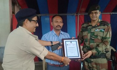 डीटीओ ने एनसीसी कैडेट को सड़क सुरक्षा की जानकारी दी