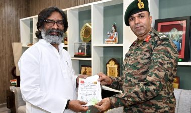 भारतीय सेना के अधिकारियों ने की मुख्यमंत्री हेमंत सोरेन से मुलाकात