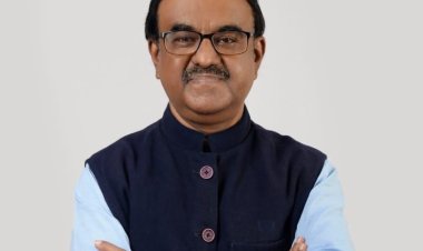 त्यौहारों पर स्थानीय दुकानों से खरीदारी करें शहरवासी : संजय अखौरी