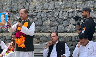 पूर्व केंद्रीय मंत्री सुबोधकांत सहाय जम्मू कश्मीर में इंडिया गठबंधन के प्रत्याशियों के पक्ष में चुनाव प्रचार में हुए शामिल