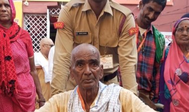 6 बिहार बटालियन एनसीसी के कैडेट्स कर रहे हैं पिंडदानियों की निस्वार्थ भाव से सेवा