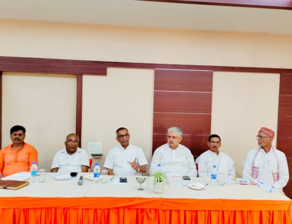 जब तक समाज में जात पात की भावना है तब तक समाज संगठित नहीं हो सकता हैं :  विनायकराव देश पांडे 