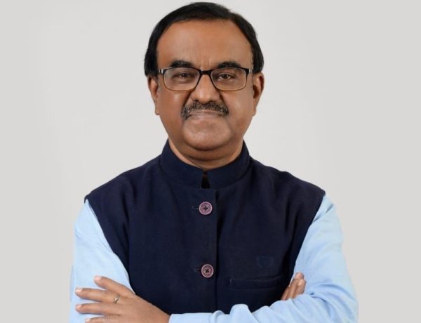 त्यौहारों पर स्थानीय दुकानों से खरीदारी करें शहरवासी : संजय अखौरी