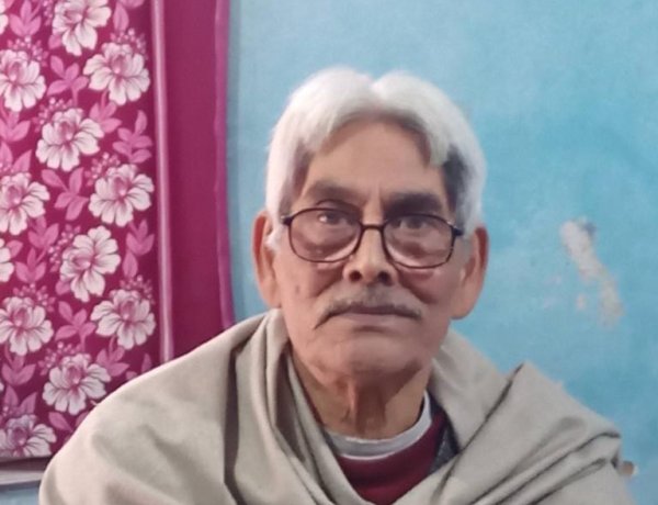 रतन वर्मा की जिंदगी की कहानी भी एक संघर्षशील योद्धा से कम नहीं है