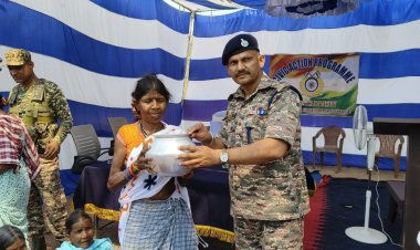 सिविक एक्शन प्रोग्राम के तहत 159 बटालियन सीआरपीएफ ने ग्रामीणों के बीच किया सामग्री का वितरण, जनता की सुरक्षा के साथ-साथ उनकी सेवा करना सीआरपीएफ का मुख्य उद्देश्य- लोकेश