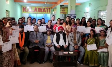 अंतर्राष्ट्रीय महिला दिवस में हुनरबाज महिलाएं हुई सम्मानित