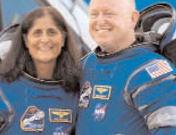 कई चुनौतियों का मुकाबला कर सुनीता और बुच ने आखिर धरती पर कदम रख ही दिया  