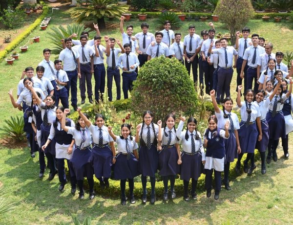 संत माईकल्‍स स्कूल जाजपुर के छात्रों का 12वीं में उत्कृष्ट प्रदर्शन