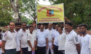 योग दिवस:6 बिहार बटालियन एनसीसी के कैडेटों ने किया योग