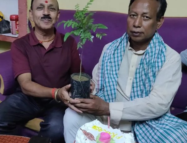 वृक्ष लगाओ, जीवन बचाओ यही है असली त्योहार:- प्रकाश राम पटवा