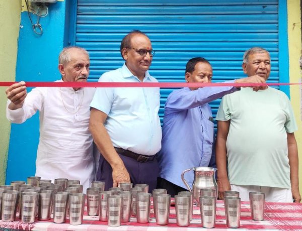 सेवा ही सच्चा धर्म: रथ यात्रा पर कल्याण सेवा समिति द्वारा शरबत वितरण