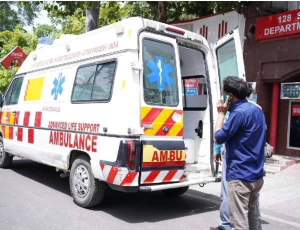 सड़क की बदहाली ने एक मासूम की जान ले ली