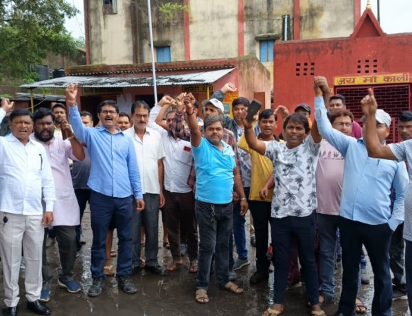 ट्रेड यूनियन के राष्ट्रव्यापी हड़ताल का कोयलांचल में दिखा असर