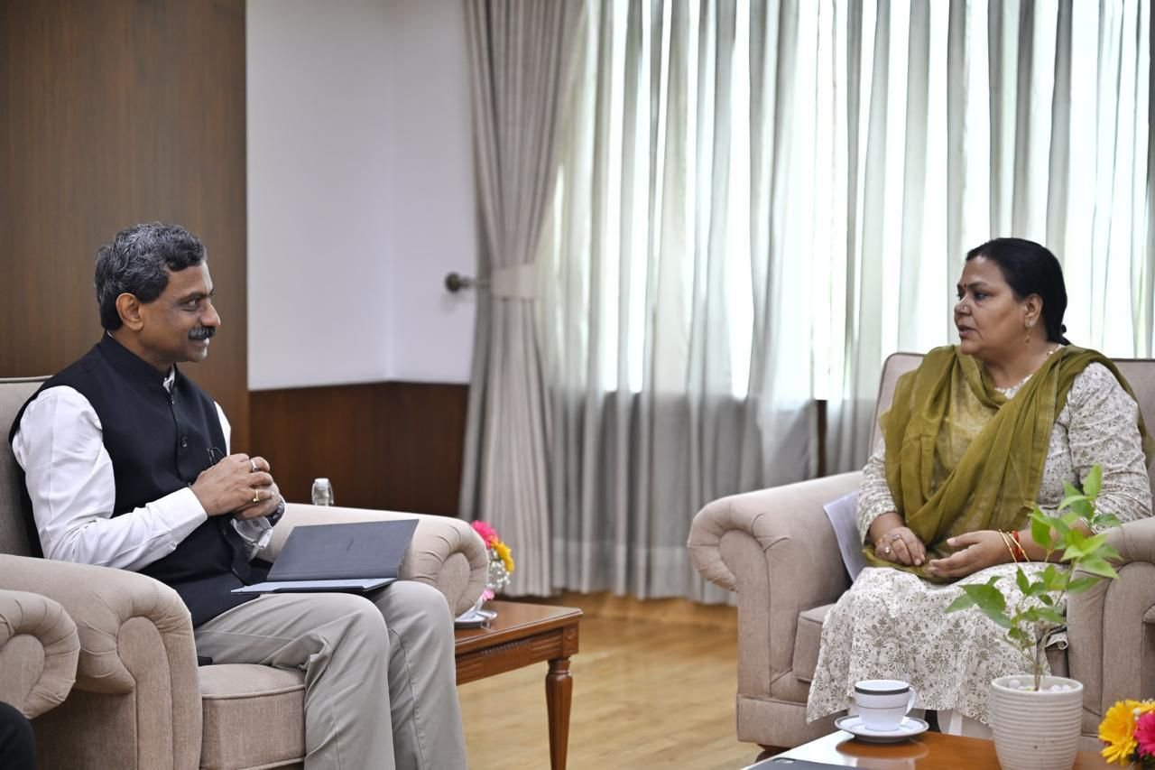 ग्रामीण सशक्तिकरण तथा केंद्र और राज्य सरकार के बीच सहयोग को सशक्त बनाने हेतु झारखंड की ग्रामीण विकास मंत्री दीपिका पांडेय सिंह ने नई दिल्ली में  उच्चस्तरीय बैठक की