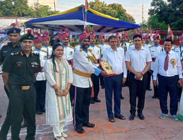 गया संग्रहालय परिसर में 79वें स्वतंत्रता दिवस: सैन्य बैंड की गूंज और देशभक्ति का अद्वितीय संगम