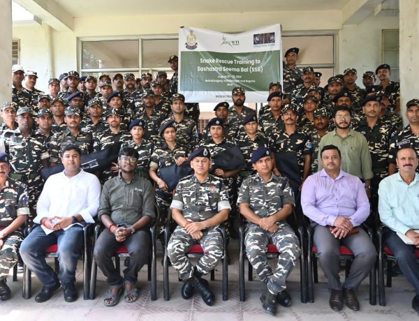 सशस्त्र सीमा बल नरकटियागंज में सर्पदंश पर एक दिवसीय जागरूकता कार्यशाला का आयोजन