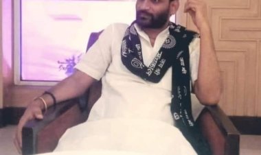 राजनीतिक विचारधारा की लड़ाई छोड़कर दल के लोग दलदल में फसते नजर आ रहे है, राजनीतिक सभा अमर्यादित भाषा का बना प्रतीक:-अनंत धीश अमन