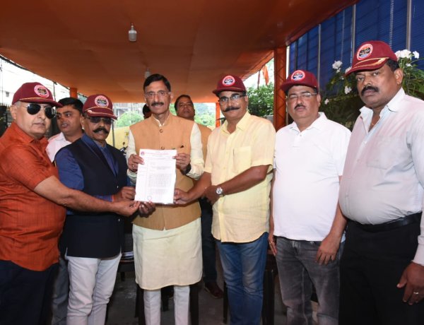 पूर्व सैनिकों के लिए झारखंड सरकार के द्वारा नौकरी में 10% आरक्षण की माँग