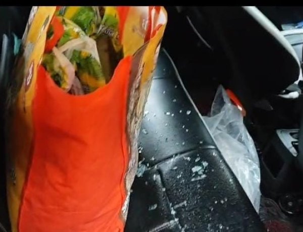 पितृपक्ष मेले में श्रद्धालु के वाहन से चोरी,दो लैपटॉप व नकदी गायब