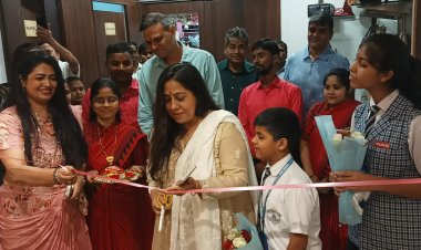 “द लहंगा हब” का गया में भव्य उद्घाटन, महिलाओं के लिए आकर्षक डिजाइनर परिधानों की नई मंज़िल