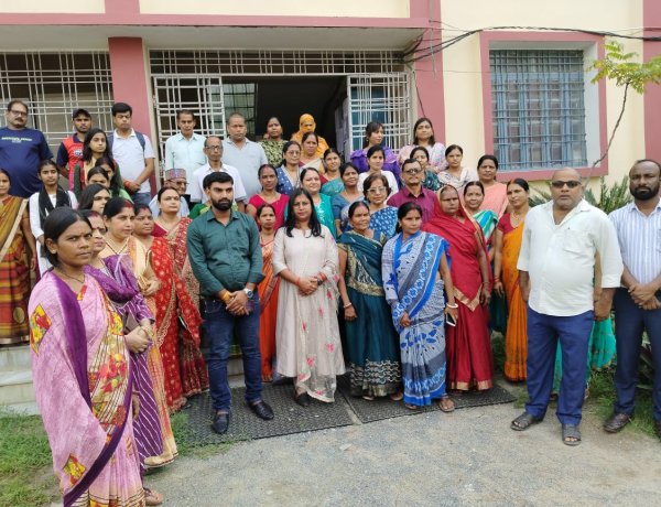 जीबीएम कॉलेज में अंग्रेजी, हिन्दी, एवं अर्थशास्त्र विभाग द्वारा पेरेंट्स-टीचर्स मीट का हुआ आयोजन, अभिभावकों ने पेरेंट्स-टीचर्स मीट के आयोजन की तहेदिल से सराहना की