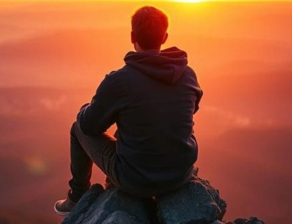 अंतर्मुखी स्वभाव आंतरिक गुणों को विकसित करने का सशक्त माध्यम  है