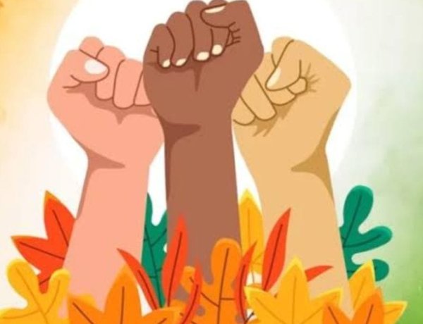 भारत में सभी धर्म समान रूप से पुष्पित पल्लवित हो रहे हैं 