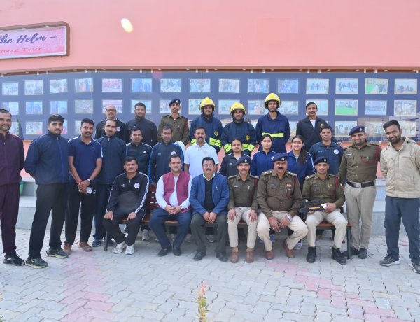 BIPARD गया में अग्निशमन विभाग की भव्य मॉक ड्रिल, फायर फाइटिंग व रेस्क्यू का किया गया प्रदर्शन