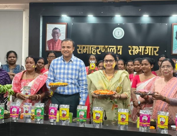 सिमडेगा में हर्बल गुलाल का शुभारंभ: दीदियों की पहल से सुरक्षित और आत्मनिर्भर होली की ओर कदम