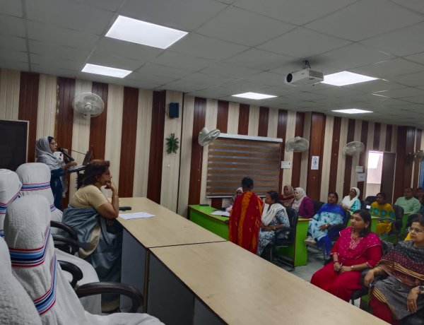 जीबीएम कॉलेज में राष्ट्रीय विज्ञान दिवस पर स्तन कैंसर जागरूकता कार्यक्रम का हुआ आयोजन, पीपीटी द्वारा स्तन कैंसर के कारण एवं सुरक्षा के उपायों को बिंदुवार समझाया गया