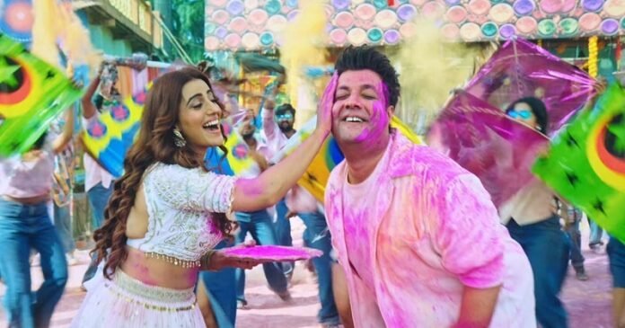 अक्षरा सिंह और वरुण शर्मा का धमाल, “होली पे चले गोली” सॉन्ग रिलीज होते ही मचा दी धूम, देखें VIDEO