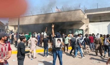 खामेनेई की मौत के बाद पाकिस्तान में बवाल, कराची में अमेरिकी दूतावास पर हमला, पुलिस फायरिंग में 9 की मौत