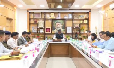 CM हेमंत सोरेन की अध्यक्षता में बड़ा फैसला, झारखंड में 23 आजीवन कारावास की सजा काट रहे कैदियों की रिहाई को मंजूरी