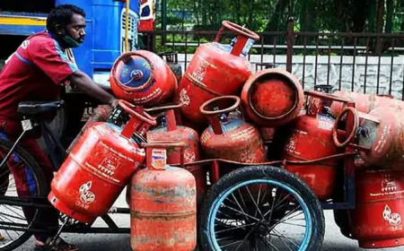 इंडेन के उपभोक्ता गैस रिफिलिंग के लिए कर सकेंगे मैन्युअल बुकिंग, फोन नंबर जारी