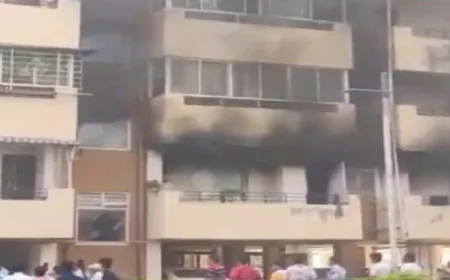 BIG NEWS : रांची में बड़ा हादसा, सेल सिटी में सिलेंडर ब्लास्ट, फ्लैट में भीषण आग से मचा हड़कंप