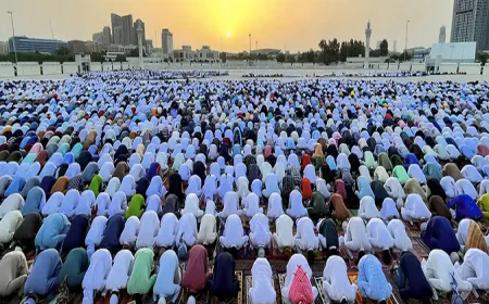 खुले में नमाज पढ़ने पर UAE ने लगाई रोक, लिया बड़ा फैसला, लोगों से की ये अपील