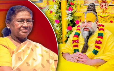प्रेमानंद जी महाराज के दरबार में पहुंचीं राष्ट्रपति द्रौपदी मुर्मू, 25 मिनट तक की आध्यात्मिक चर्चा, पूरा परिवार था साथ
